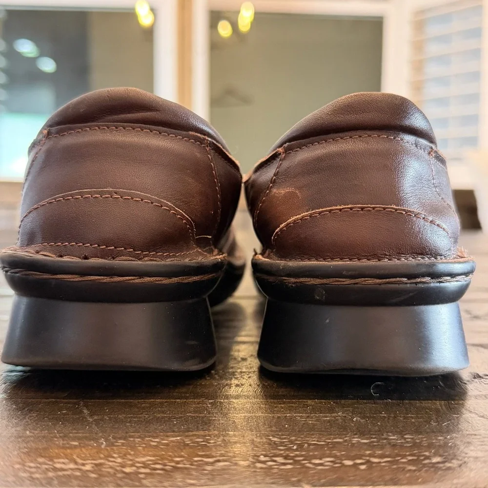 Naot Mary Jane Shoes 8 US 39 Brown Leather Triple Strap Comfort Walking Casual